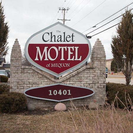 The Chalet Motel Mequon Kültér fotó
